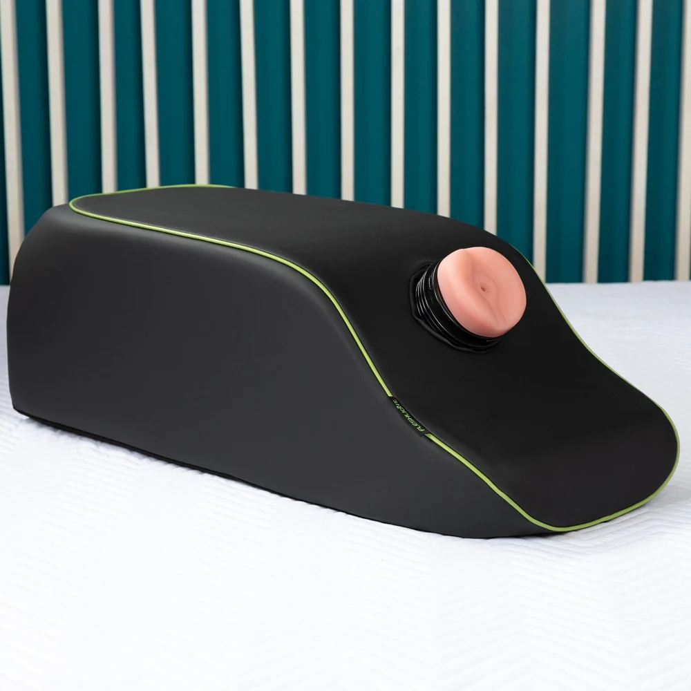 Liberator Fleshlight on a mission sexmöbel