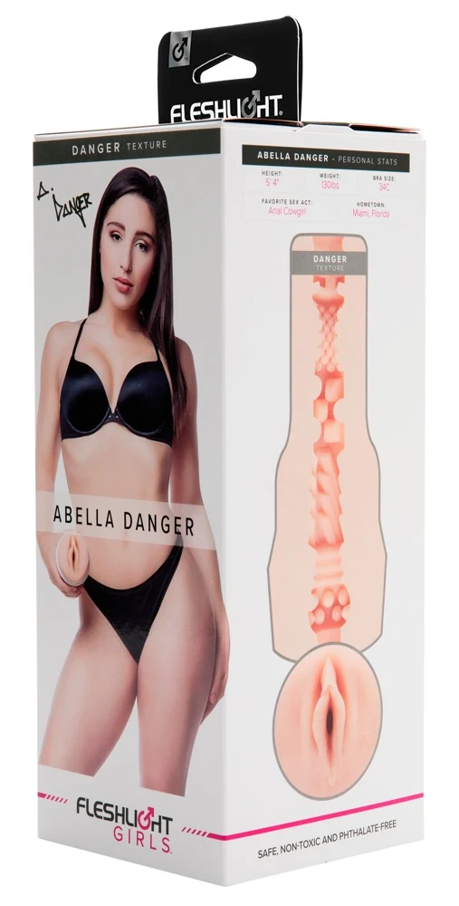 Abella Danger masturbator met Real Feel Super Skin