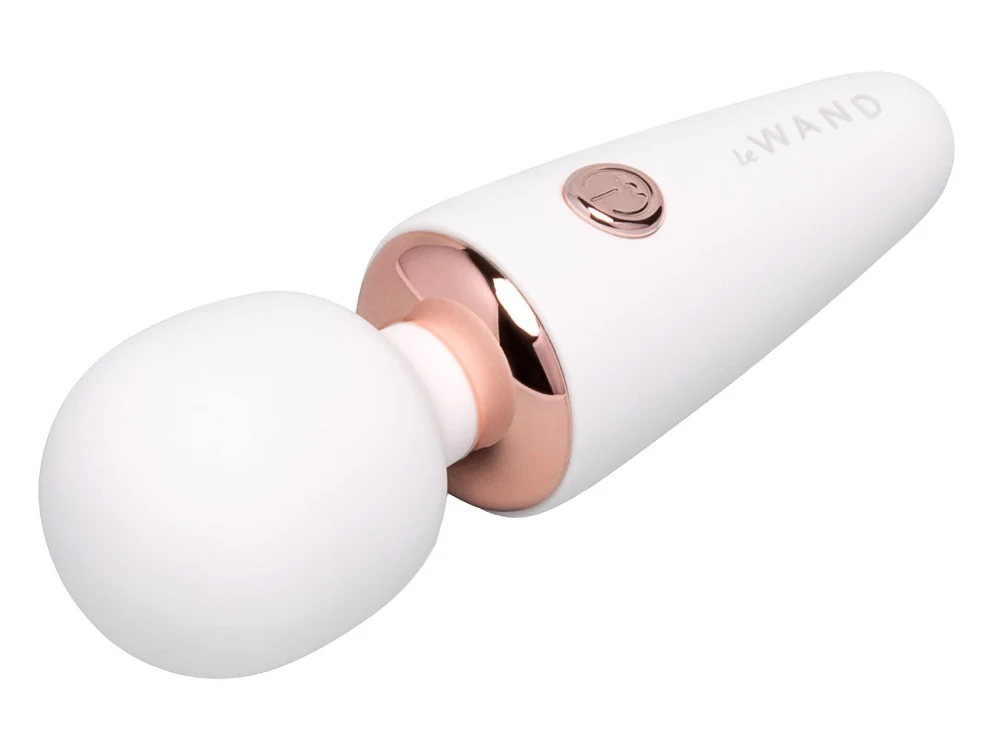 le Wand Mini Vibe Microwand vibrator