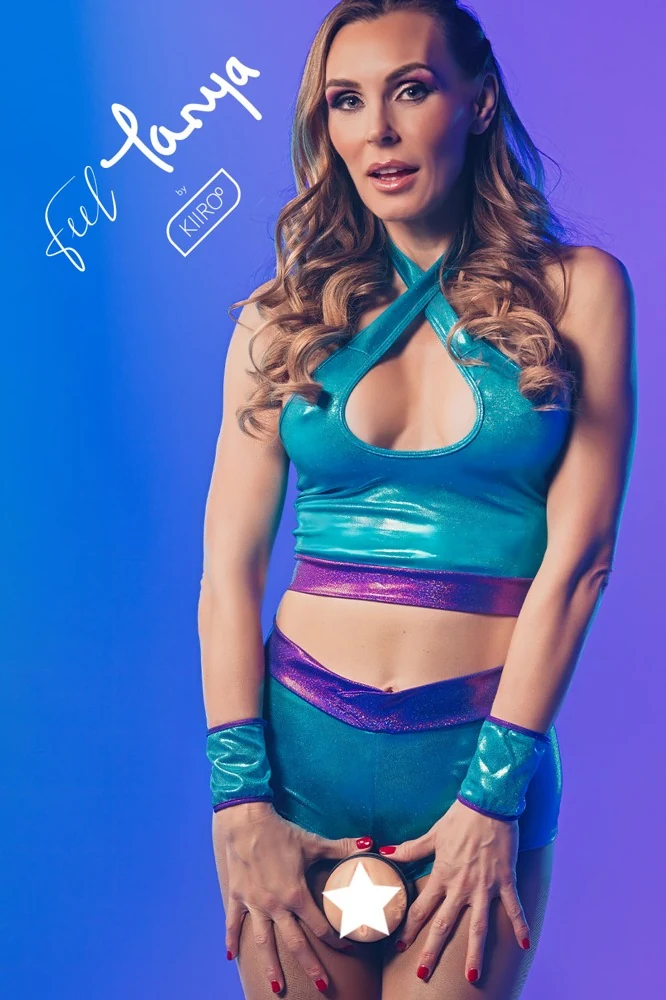 Kiiroo Feel Tanya Tate masturbator