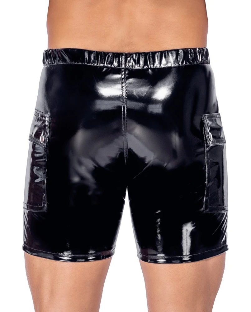 Black Level Shorts aus Lack