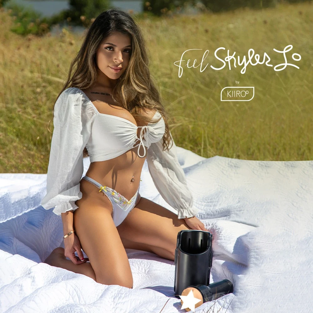 Kiiroo Feel Skyler Lo masturbator