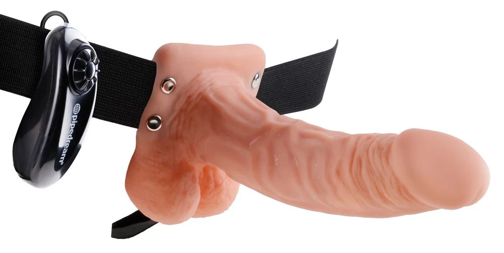FF Series 7“ Vibrating Hollow Strap-on