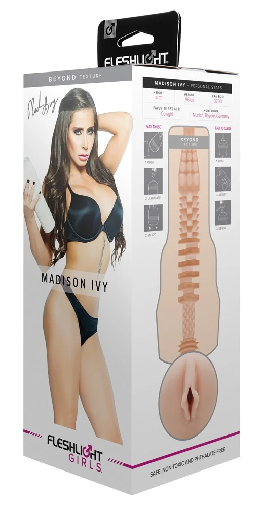 Madison Ivy Beyond masturbator