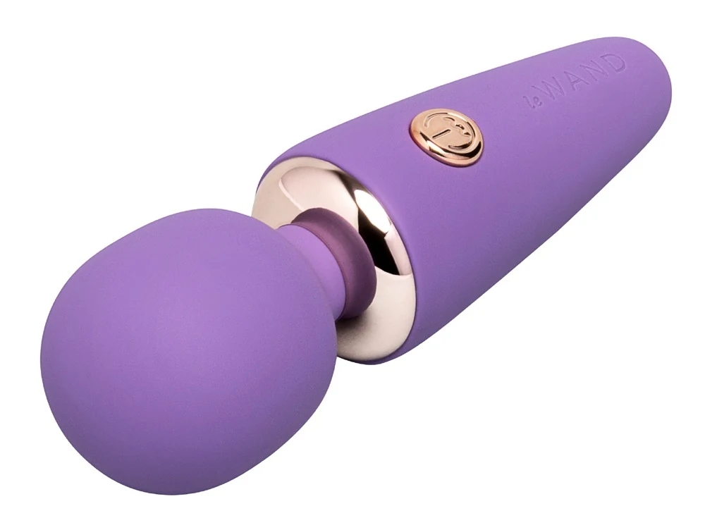 le Wand Mini Vibe Microwand vibrator